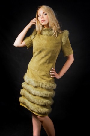 Замшевое платье